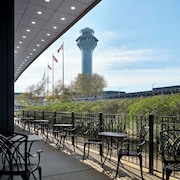 Hilton Chicago O'Hare Airport