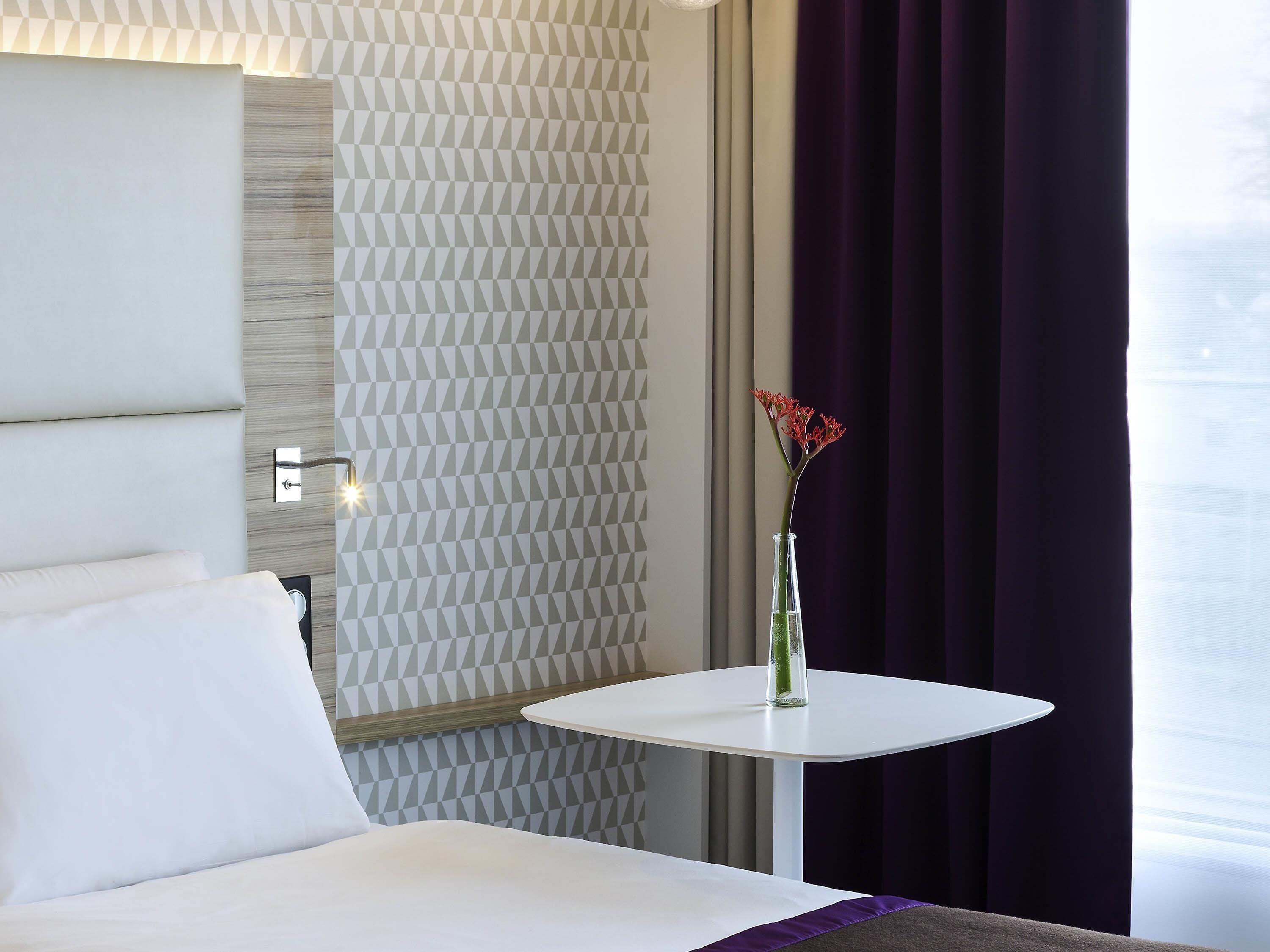 Suite, 1 King Bed with Sofa bed | In-room safe, desk, blackout drapes, soundproofing
