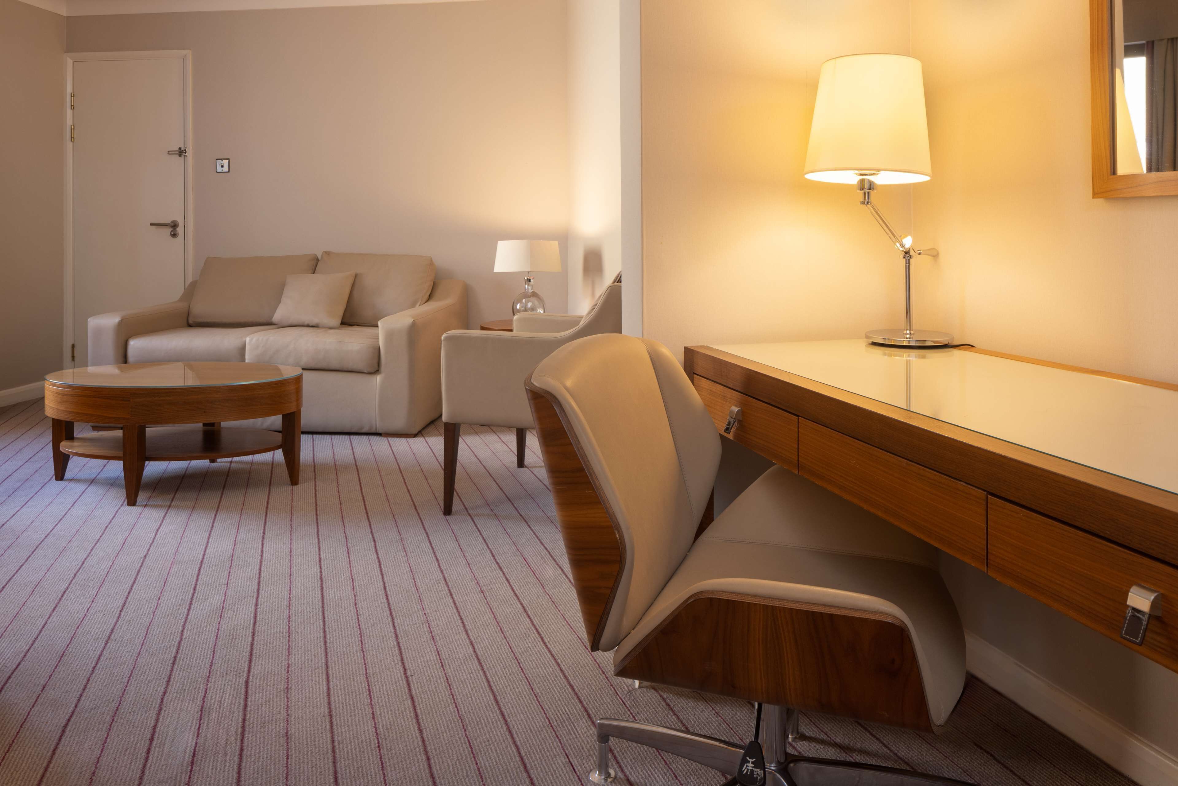 Photo - Hilton Cambridge City Centre