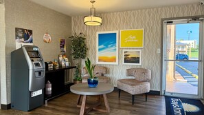 Lobby-Lounge
