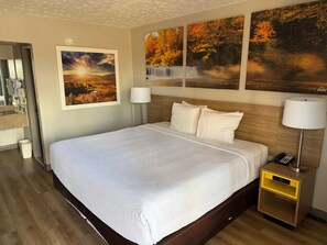 書桌、隔音、熨斗/熨衣板、免費無線上網