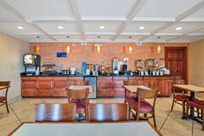 Free daily buffet breakfast 