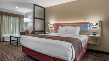 Camera Standard, 1 letto king, non fumatori (with Single Sofabed;Larger Room) | Biancheria da letto di alta qualità, materassi a doppio strato
