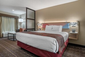 Standard Room, 1 King Bed, Non Smoking, Refrigerator & Microwave (with Single Sofabed;Larger Room)