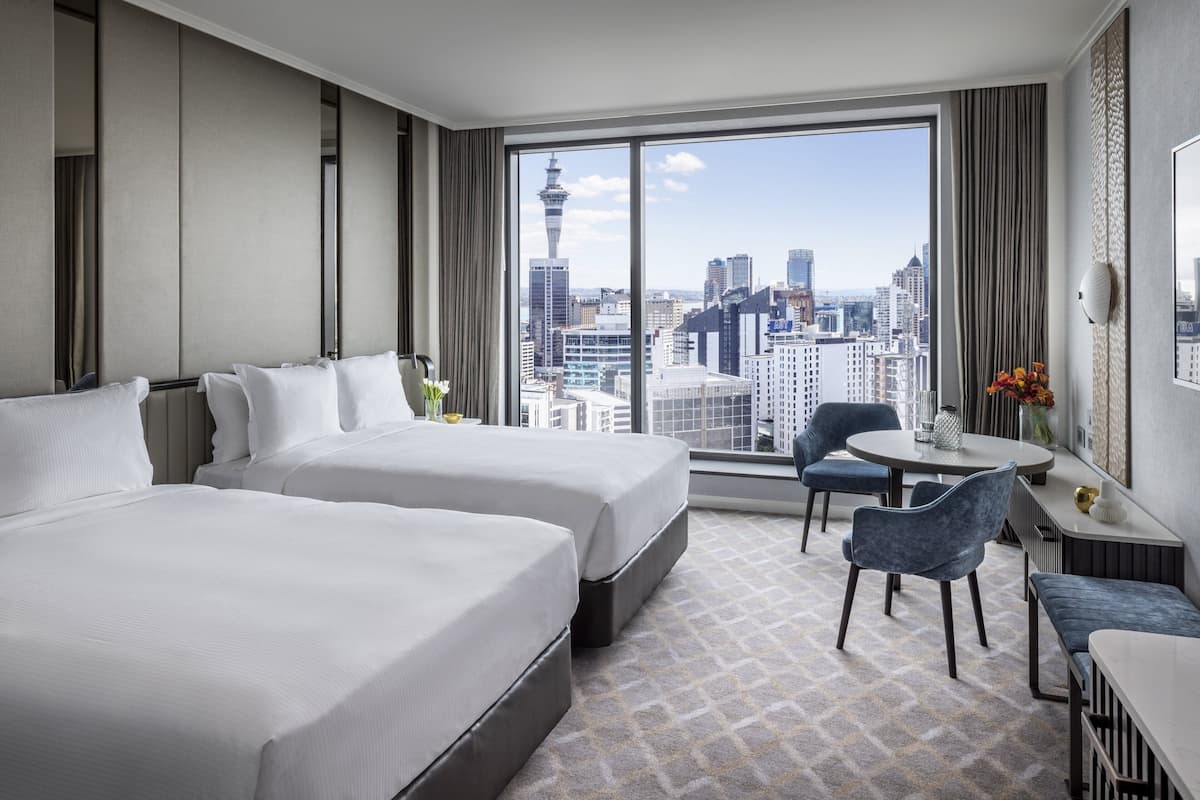 1 bedroom, premium bedding, minibar, in-room safe