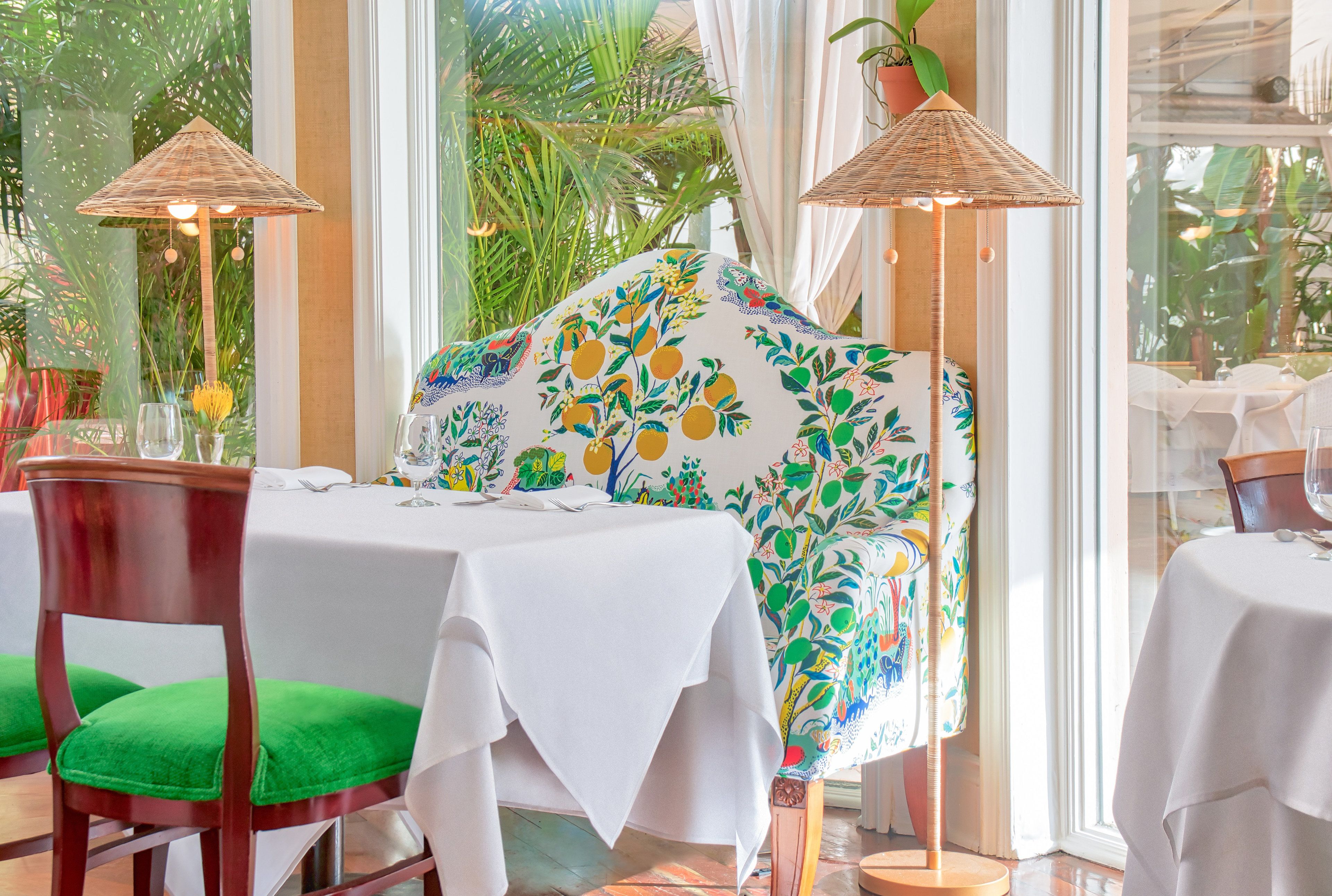 daily cooked-to-order breakfast for a fee