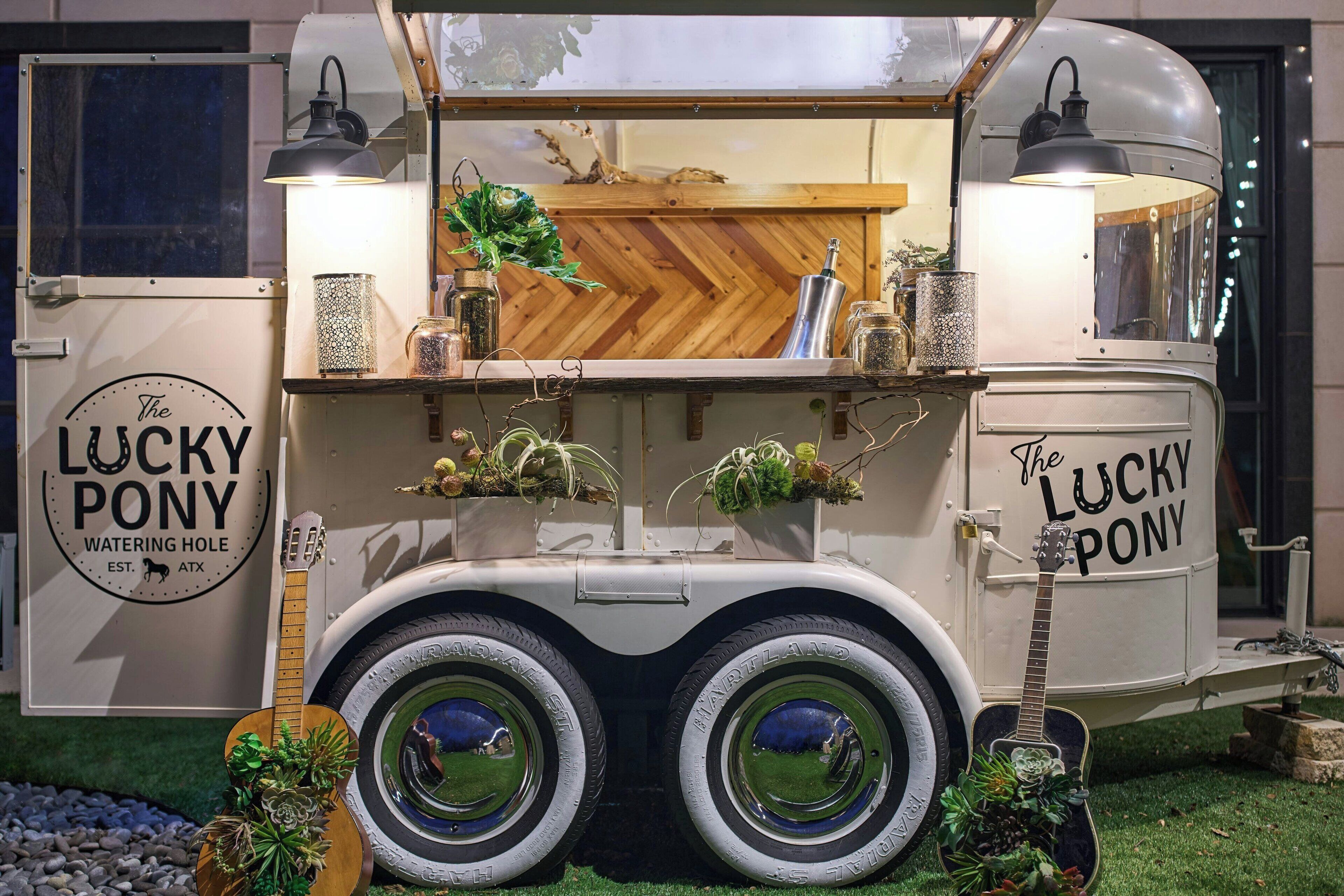 Photo - Renaissance Austin Hotel