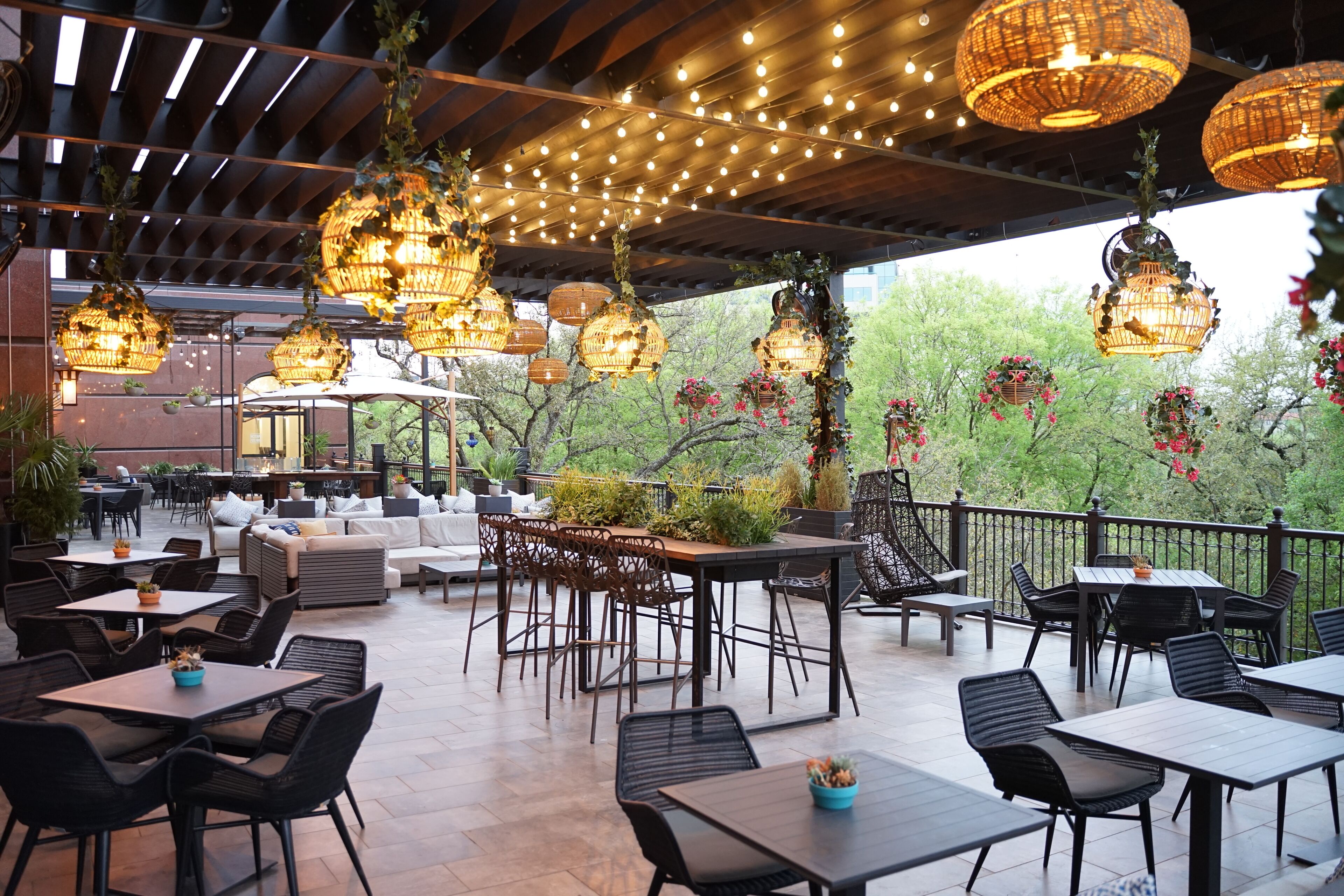 Photo - Renaissance Austin Hotel