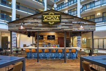 Bar (on property) at Renaissance Austin Hotel