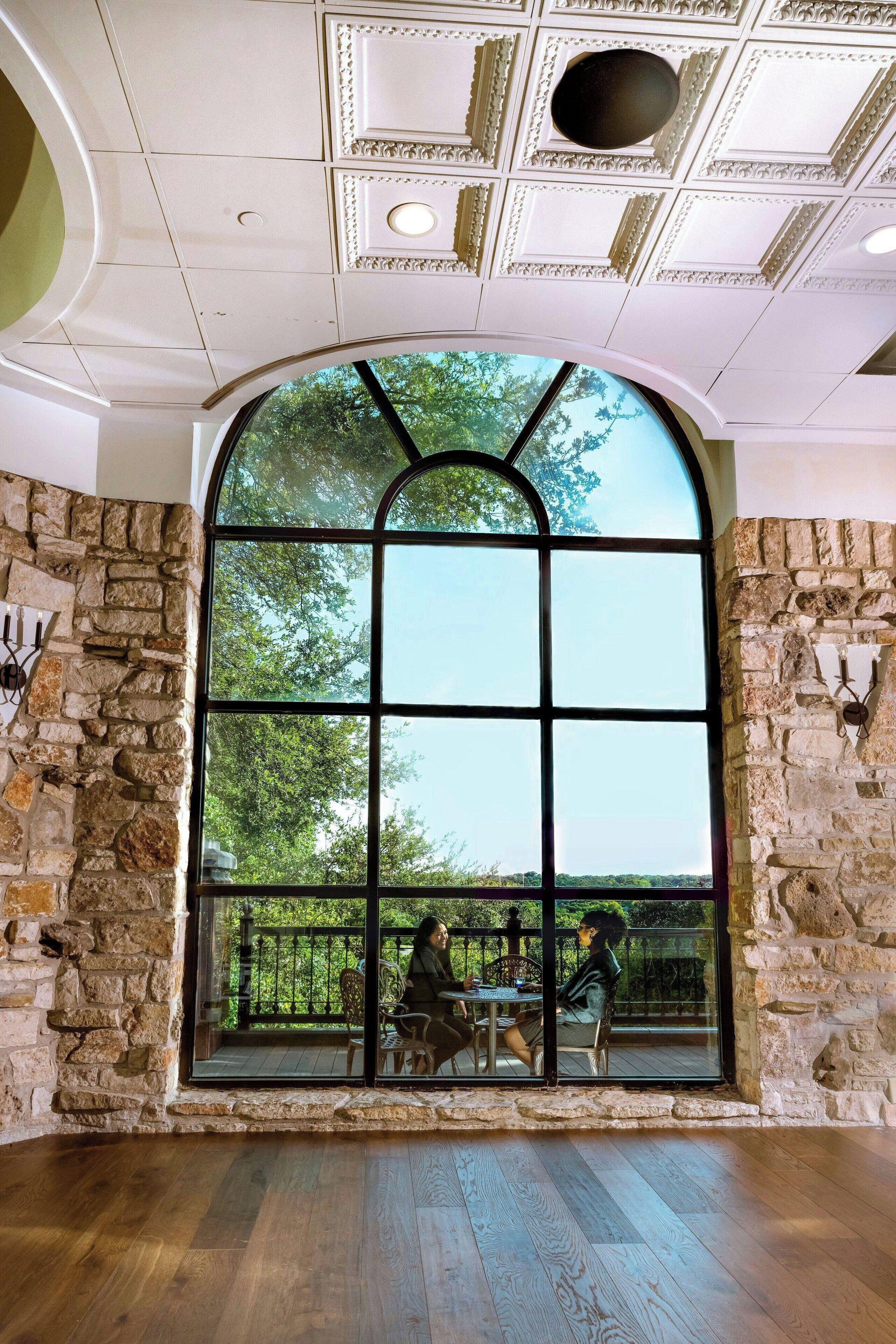 Photo - Renaissance Austin Hotel