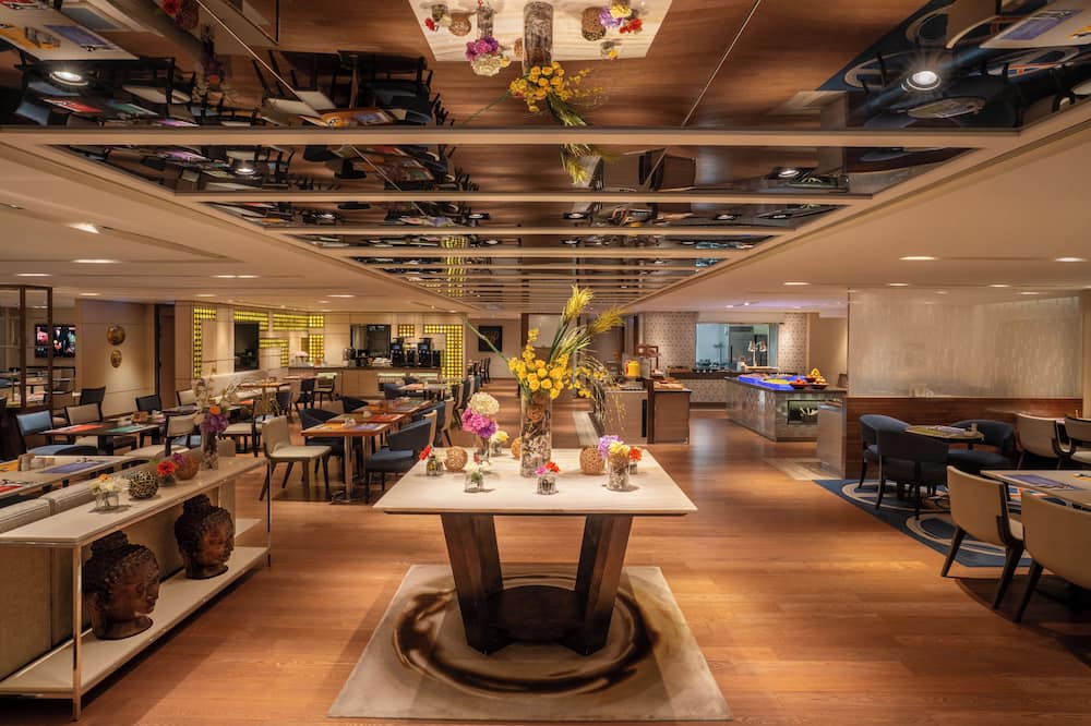 Holiday Inn Golden Mile Hong Kong by IHG