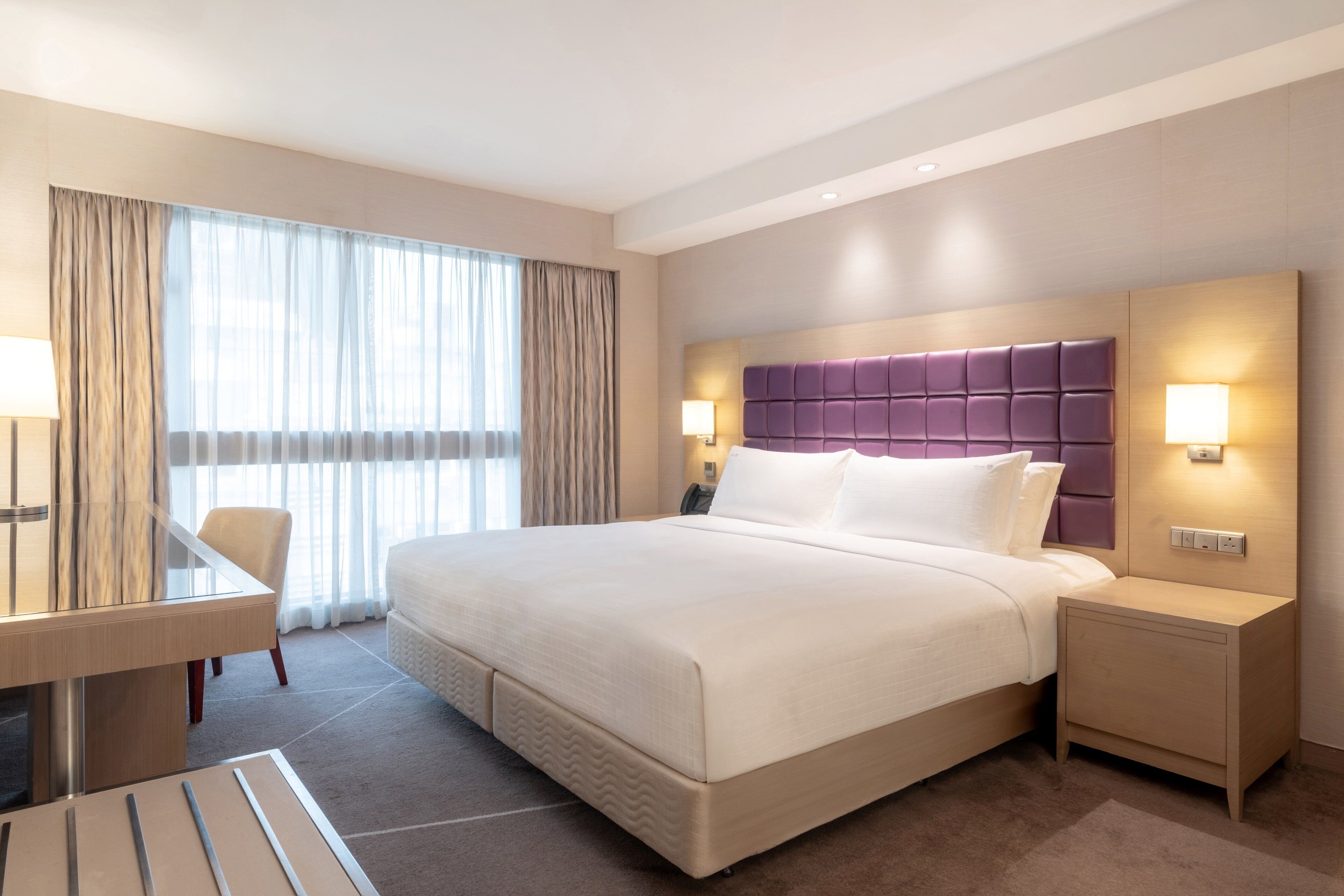 Photo - Holiday Inn Golden Mile by IHG