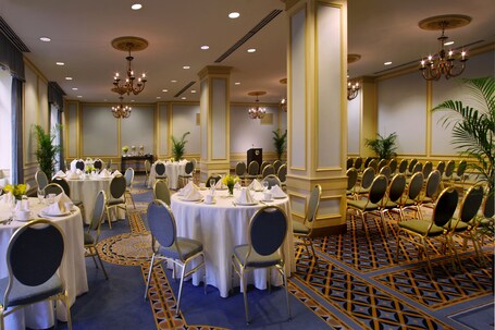 Palmer House a Hilton Hotel - Image 89