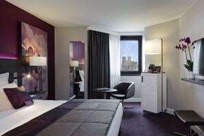 Premium bedding, free minibar, in-room safe, blackout drapes