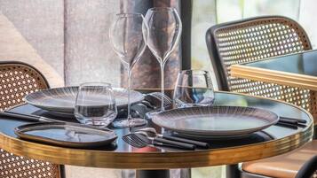 Breakfast, lunch, dinner served; French cuisine