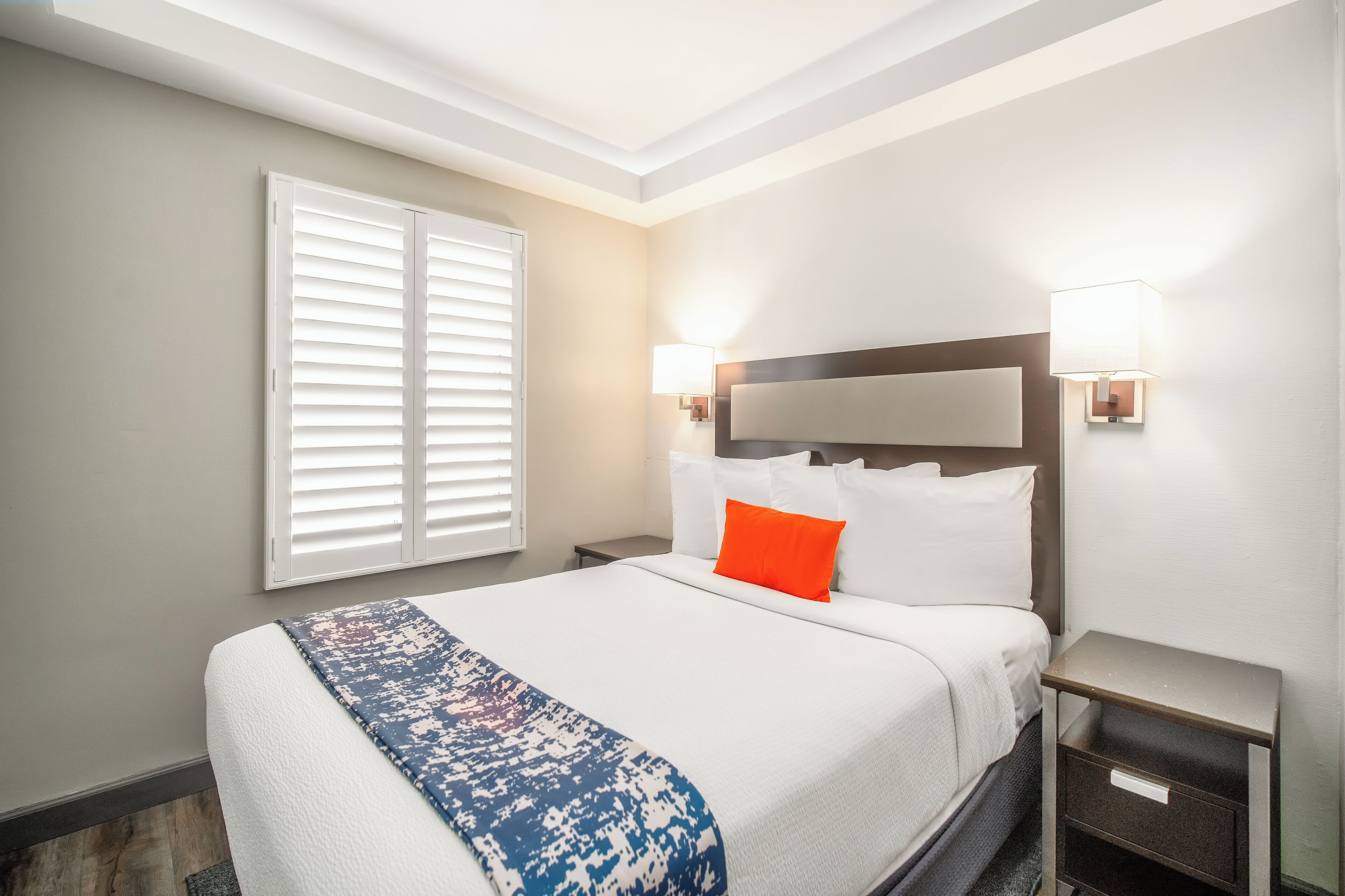 double room, 2 bedrooms | premium bedding, in-room safe, desk, laptop workspace