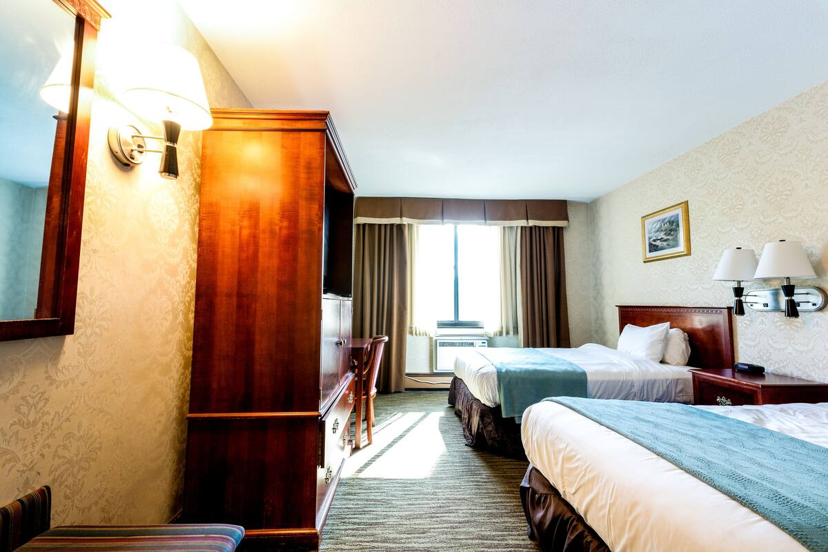 In-room safe, desk, blackout curtains, iron/ironing board