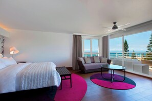 1 Schlafzimmer, hochwertige Bettwaren, Pillowtop-Betten, Minibar