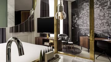 Junior-Suite, 1 King-Bett | Italienische Bettbezüge von Frette, hochwertige Bettwaren