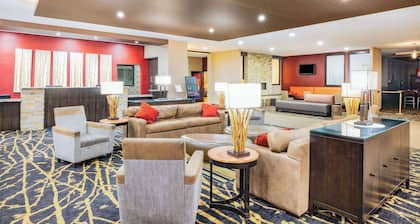 Ramada by Wyndham Grand Forks