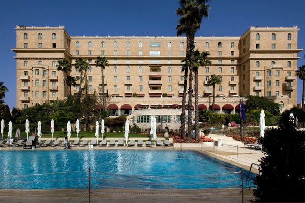 Executive Suite | Pool