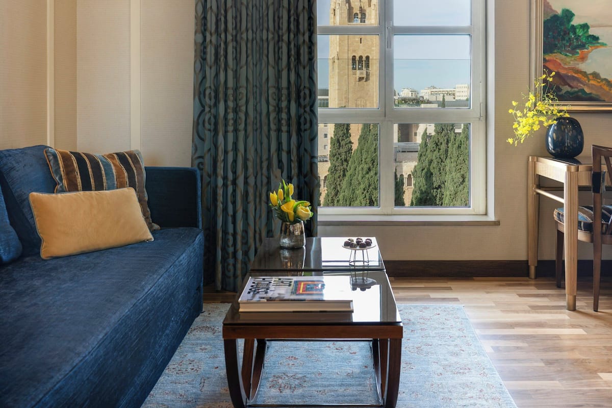 Family Room (New City Floors 5-6) | Minibar, in-room safe, desk, laptop workspace