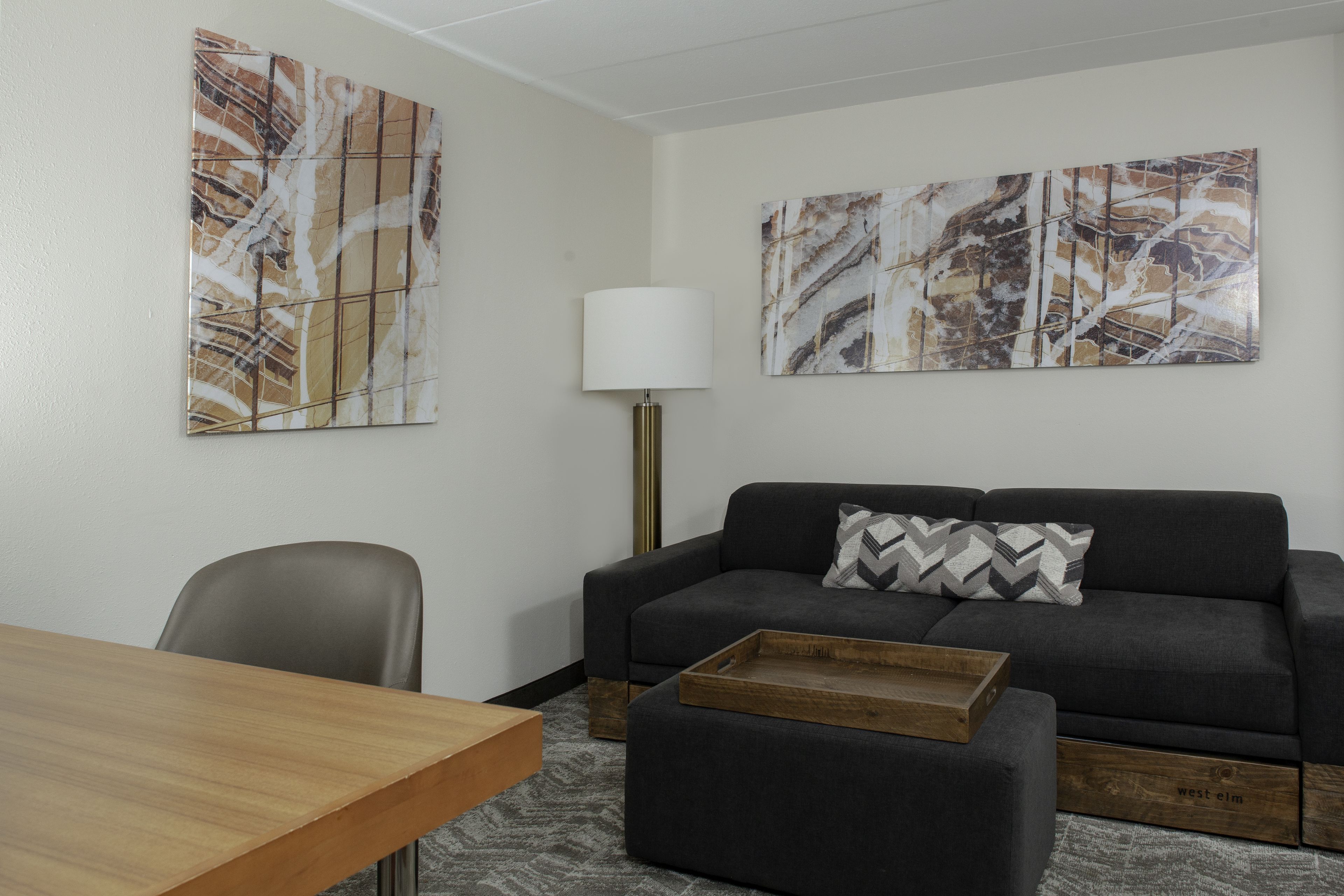 50-inch flat-screen tv with cable channels, tv