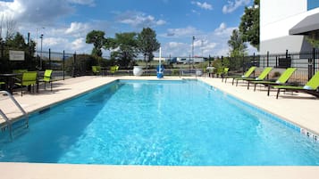 Seasonal outdoor pool