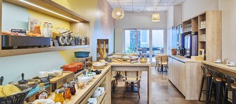 Hôtel Kabanel by HappyCulture