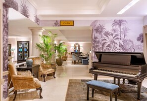 Lounge - Fairmont The Norfolk (Nairobi)