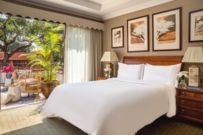 Premium bedding, pillowtop beds, minibar, in-room safe