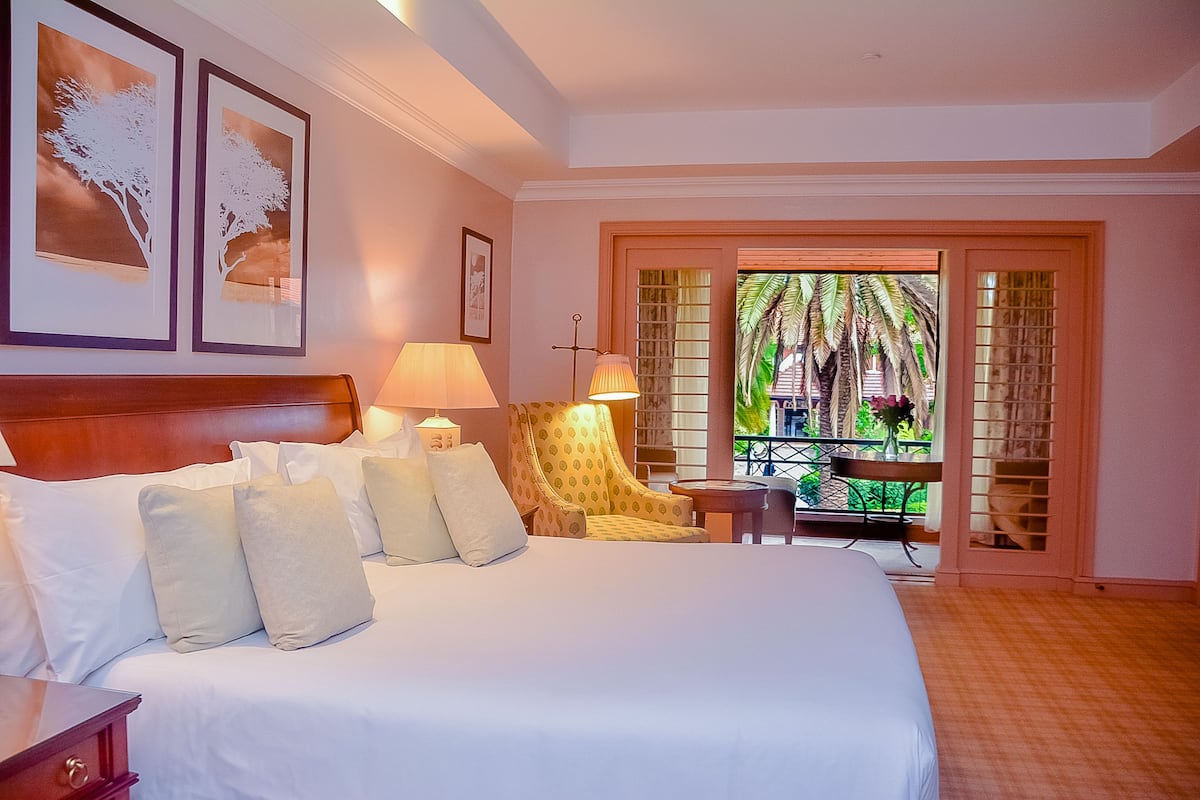 1 bedroom, premium bedding, pillow-top beds, minibar