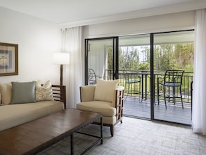 Premium bedding, pillow-top beds, in-room safe, desk