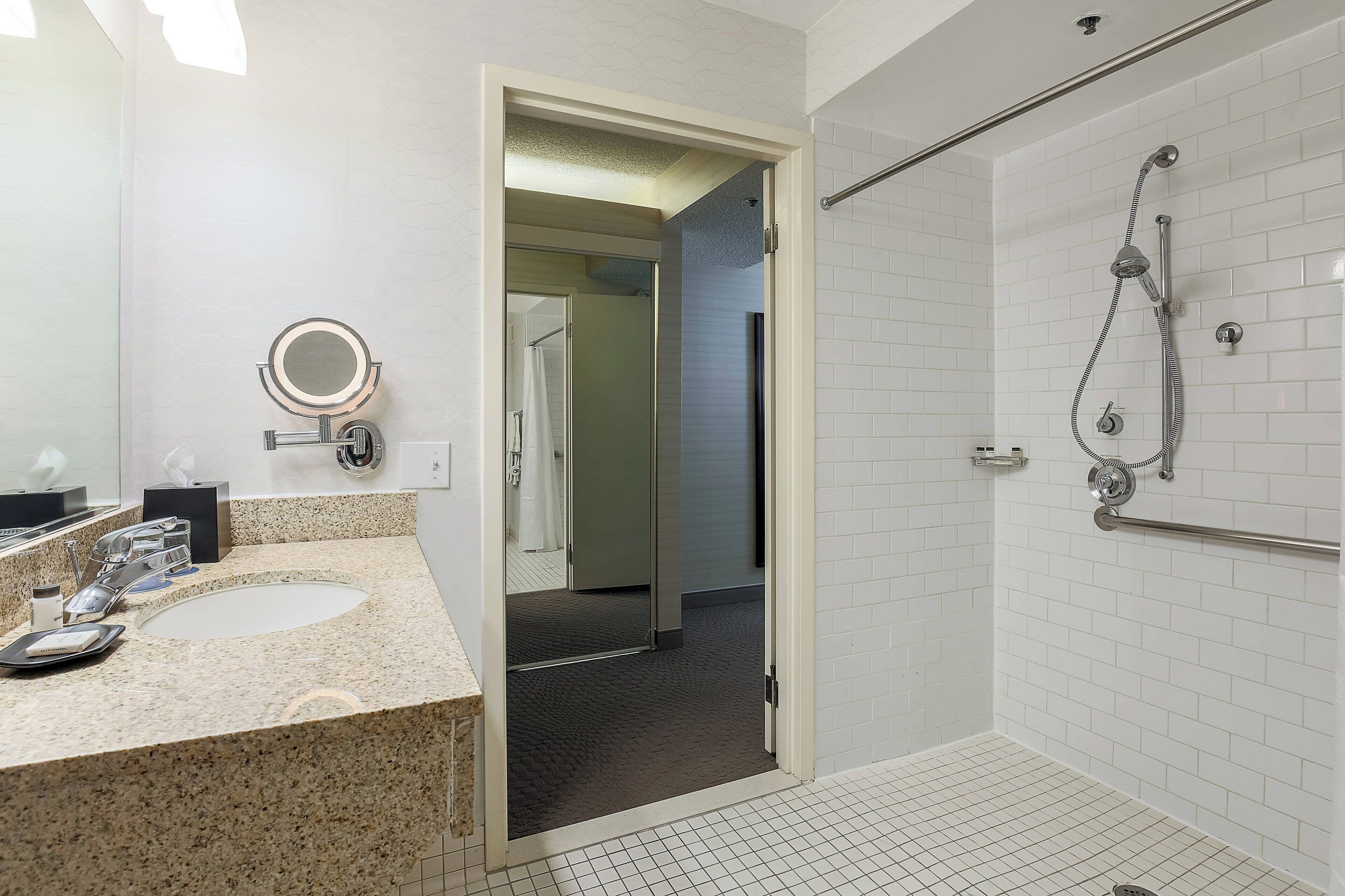 combined shower/bathtub, free toiletries, hair dryer, towels