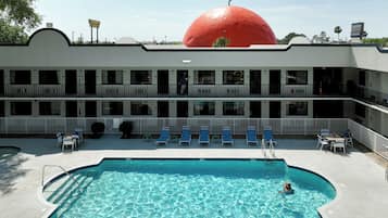 Alberca al aire libre