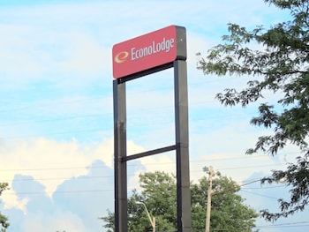 Econo Lodge Wickliffe - Cleveland East