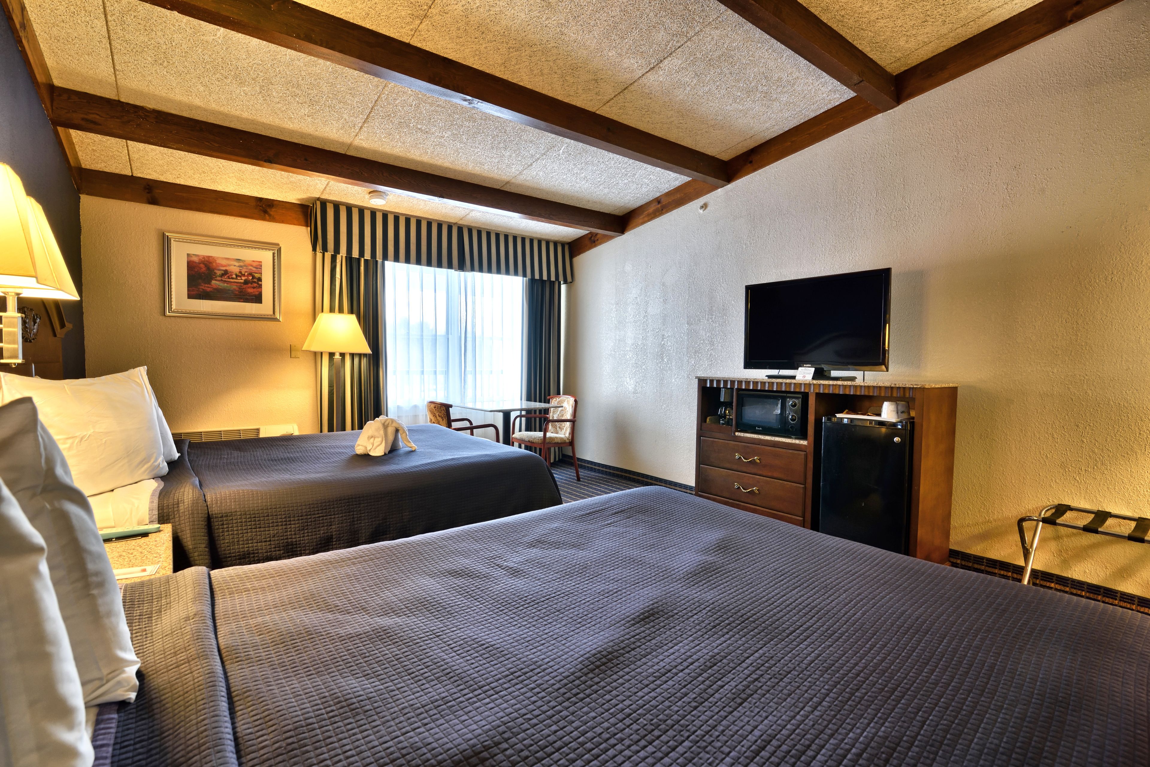 Standard Room, 2 Queen Beds, Non Smoking