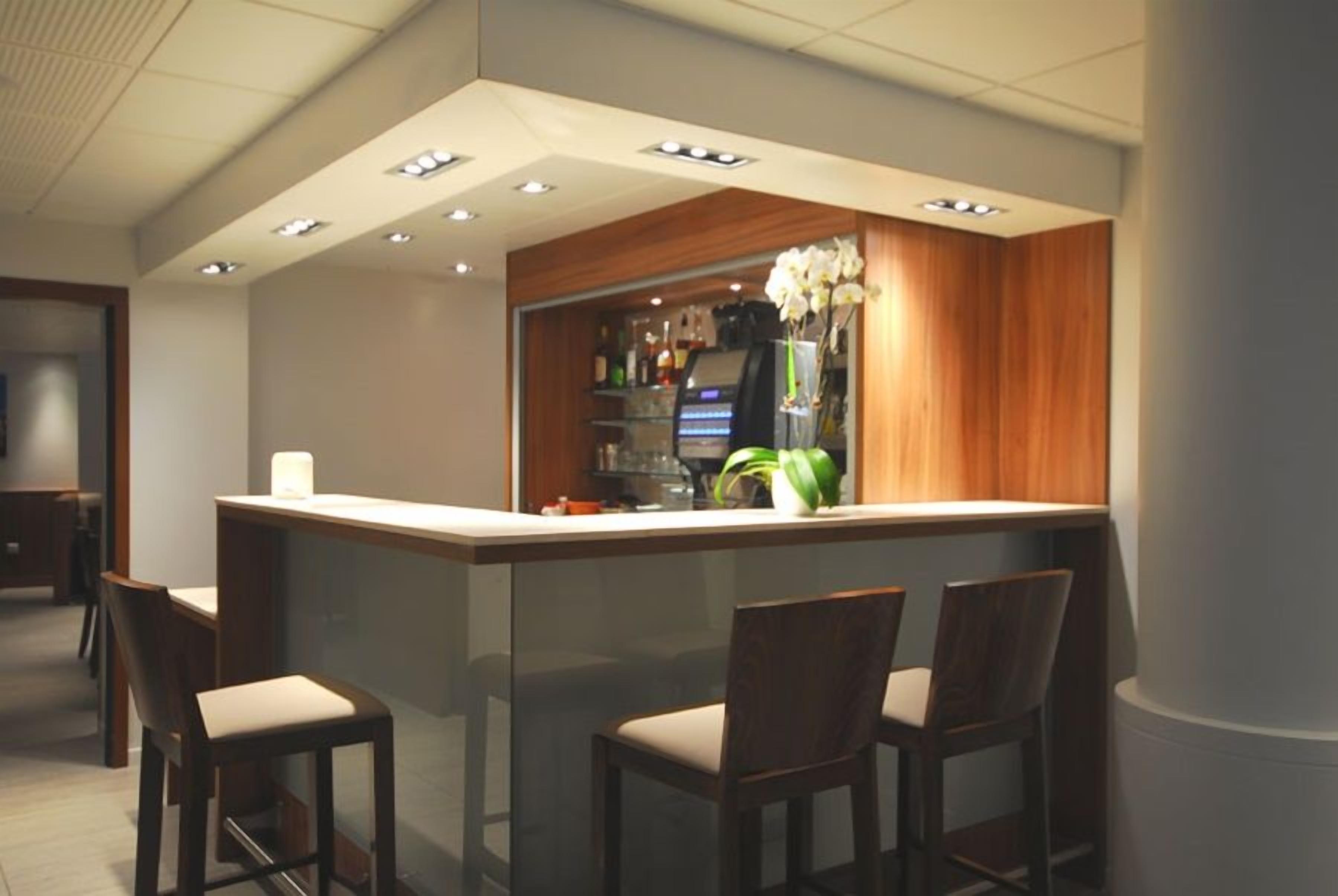 Bar (en la propiedad)