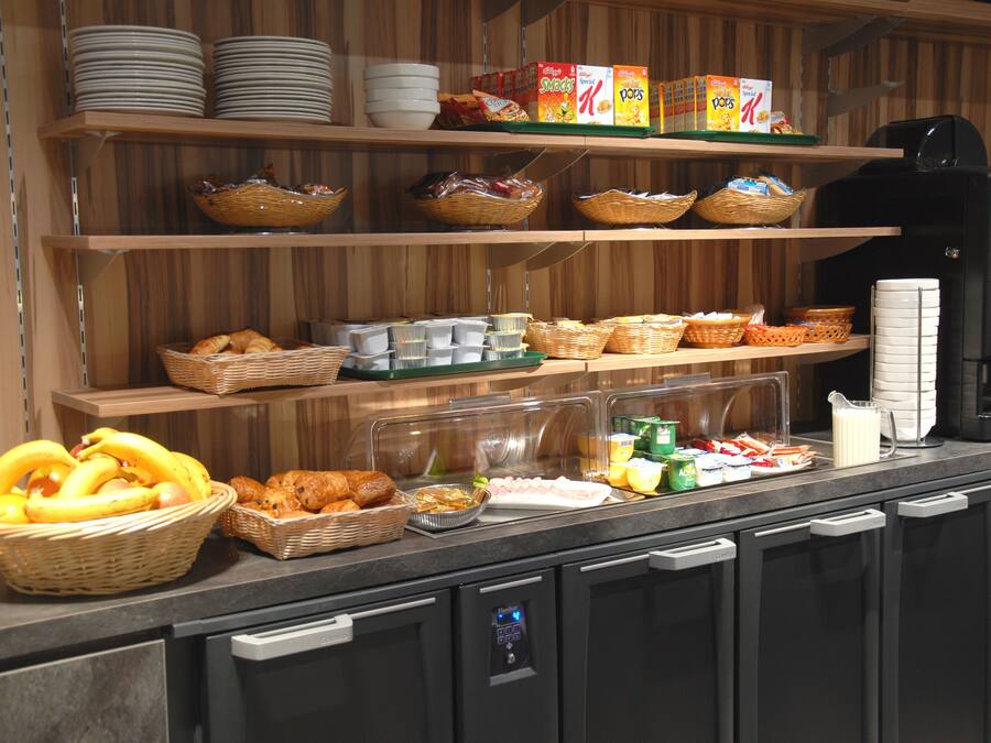 Daily buffet breakfast (EUR 8.50 per person)