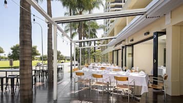 Breakfast, lunch, dinner served; local cuisine, alfresco dining