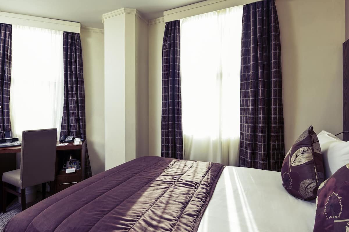 Chambre Standard, 1 lit double | Coffres-forts dans les chambres, décoration personnalisée