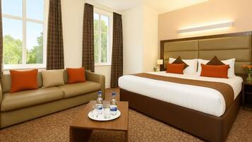 Executive Room, 1 King Bed with Sofa bed