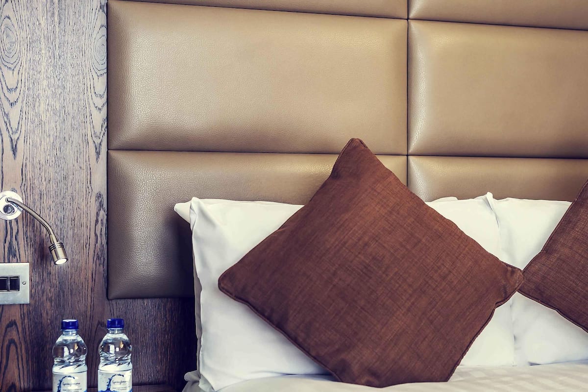 In-room safe, individually decorated, individually furnished, desk