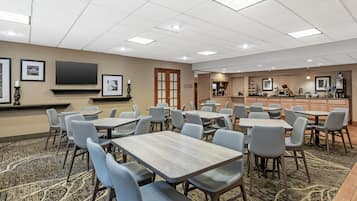 Petit déjeuner continental compris tous les jours