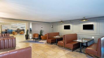 Breakfast, lunch and dinner served