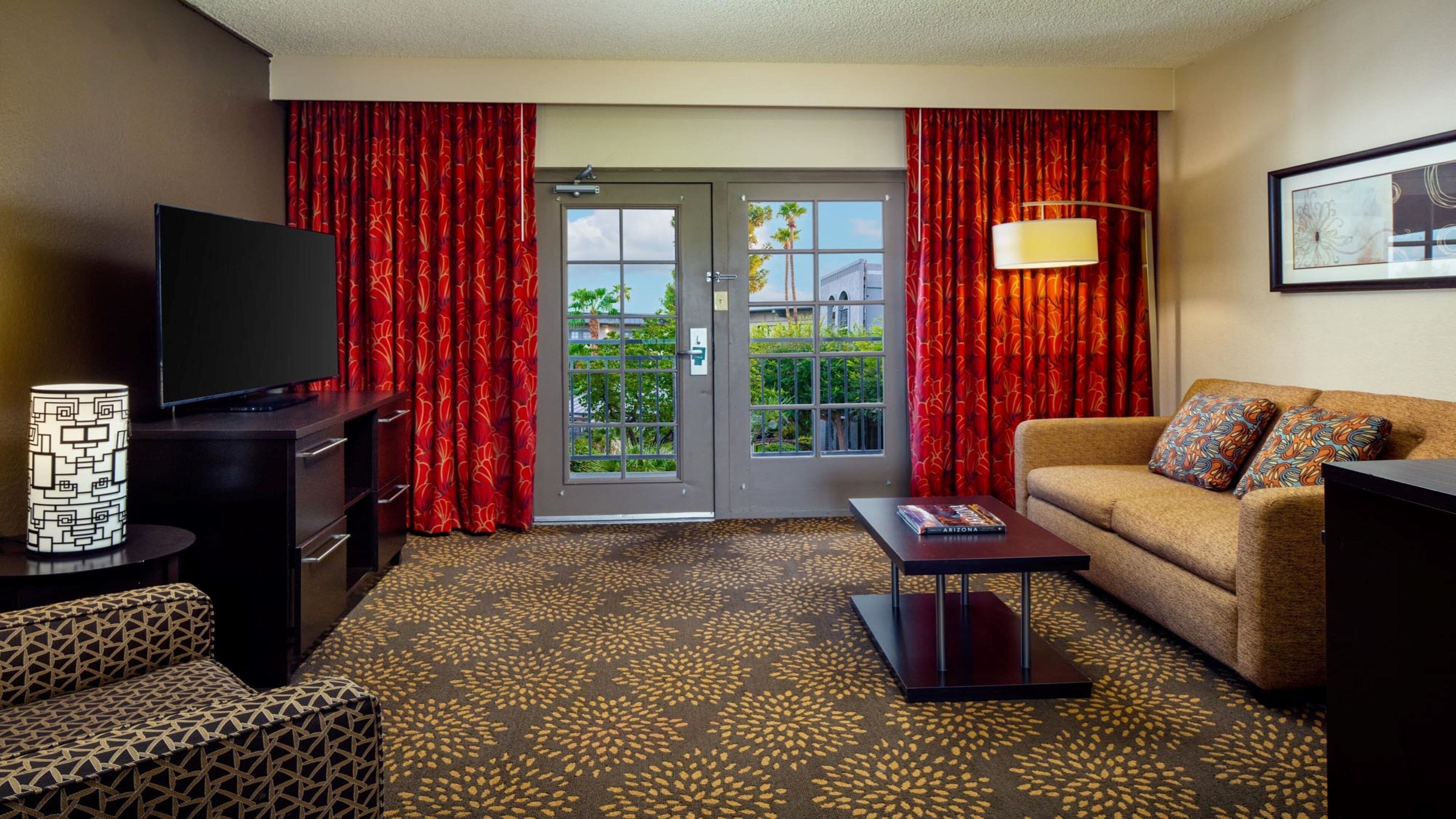 Foto - Holiday Inn and Suites Phoenix Airport North by IHG