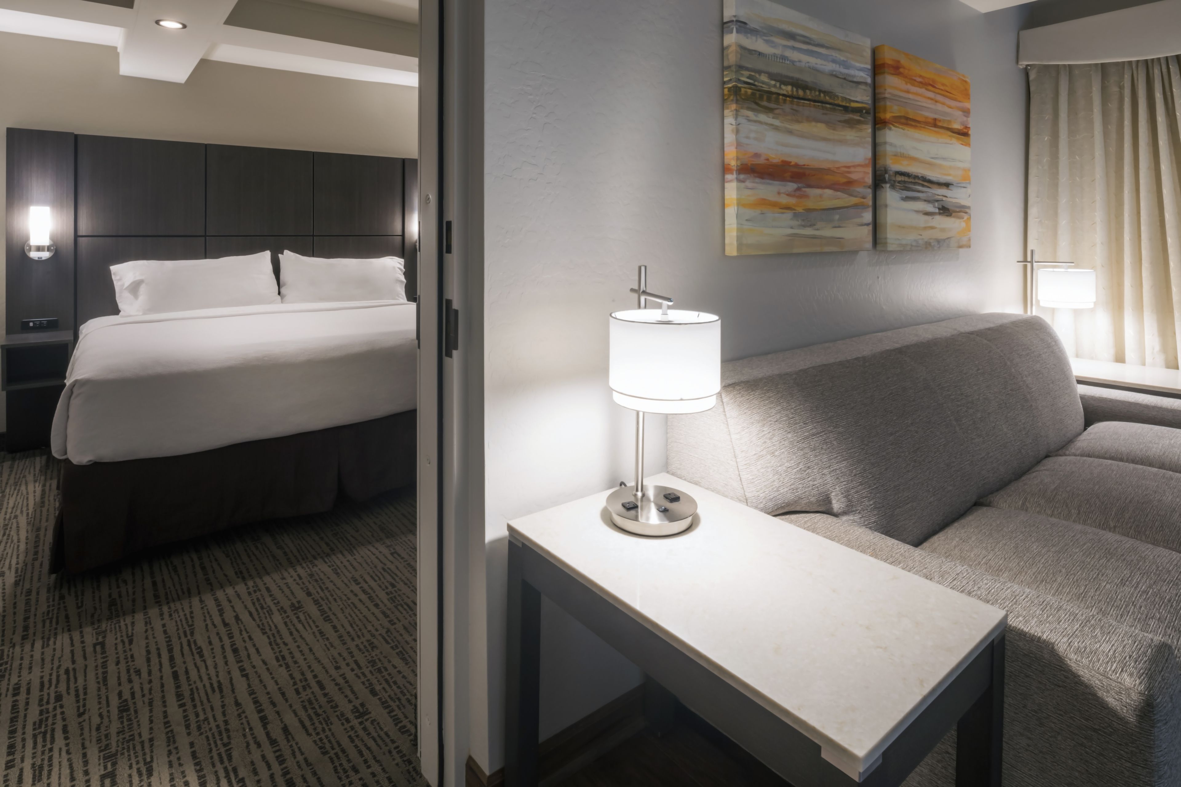 Foto - Holiday Inn and Suites Phoenix Airport North by IHG