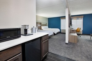 Suite, 2 Queen Beds, Accessible (Mobility) | 1 bedroom, premium bedding, in-room safe, desk
