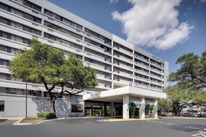 Exterior - Courtyard by Marriott Austin-University Area (Austin)