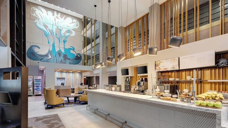 Courtyard by Marriott Austin-University Area